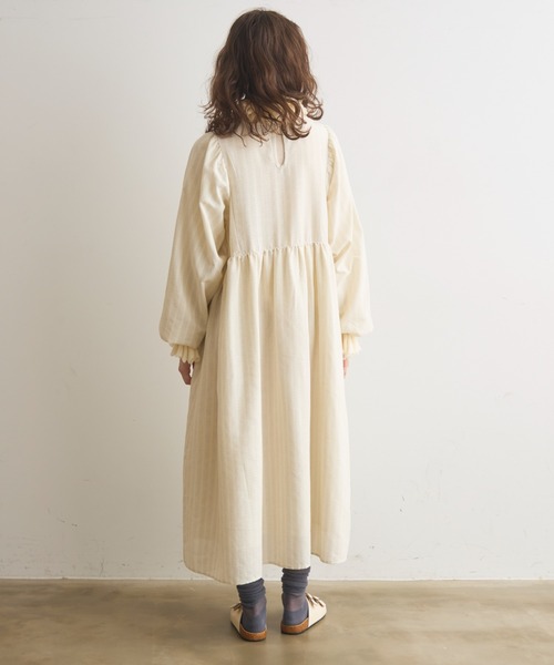 Crisp（クリスプ）の「フラワーレースストライプワンピース（ワンピース・レディース・ブラック/アイボリー・FREE）」の17枚目の写真