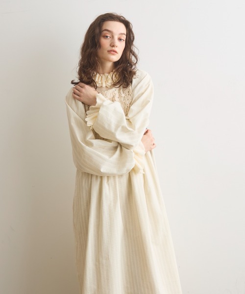 Crisp（クリスプ）の「フラワーレースストライプワンピース（ワンピース・レディース・ブラック/アイボリー・FREE）」の20枚目の写真