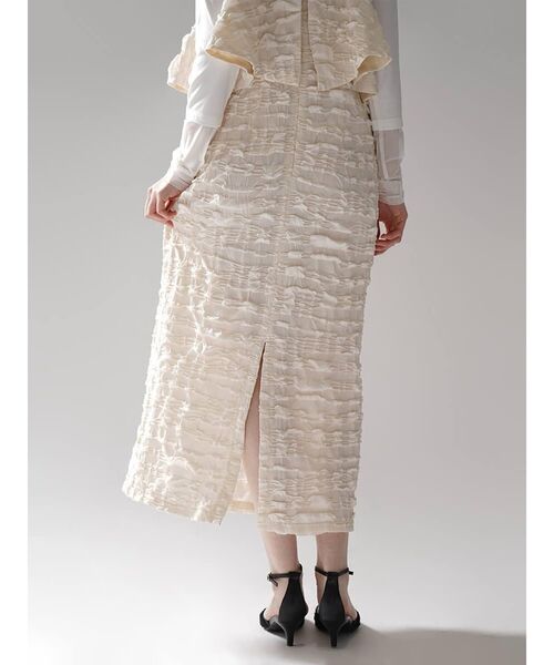 :ETHROF(イーサオブ)の「PEPLUM FRILL JACQUARD CAMISOLE DRESS(ワンピース・レディース・ブラック/ホワイト・MEDIUM)」の11枚目の写真
