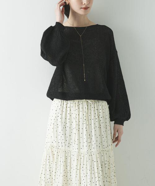 URBAN RESEARCH(アーバンリサーチ)の「ペーパーヤーンボートネックニット(ニット/セーター・レディース・チャコールグレー/ブルー系その他/ホワイト・FREE)」の3枚目の写真