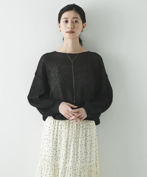 URBAN RESEARCH(アーバンリサーチ)の「ペーパーヤーンボートネックニット(ニット/セーター・レディース・チャコールグレー/ブルー系その他/ホワイト・FREE)」の8枚目の写真