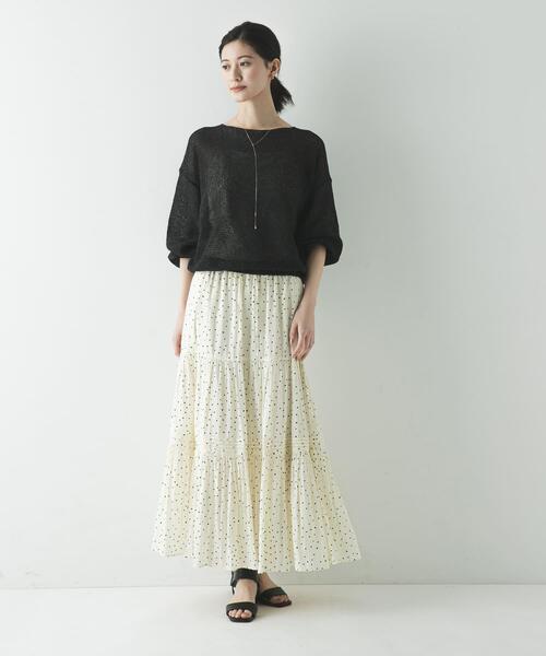 URBAN RESEARCH(アーバンリサーチ)の「ペーパーヤーンボートネックニット(ニット/セーター・レディース・チャコールグレー/ブルー系その他/ホワイト・FREE)」の6枚目の写真