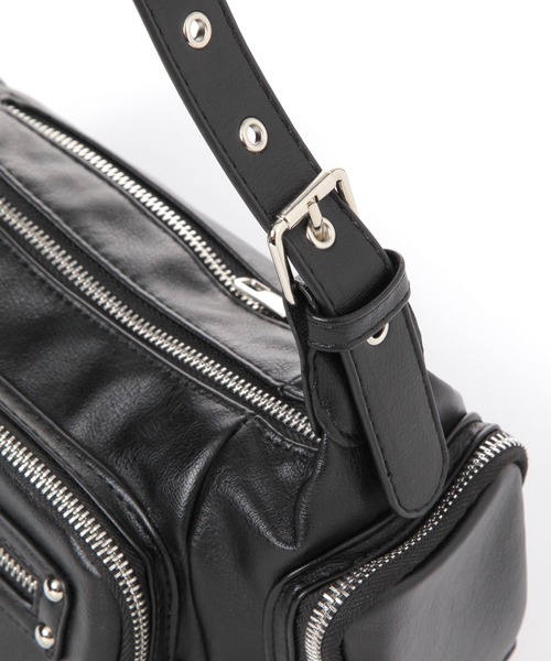 3.3 Field Trip （3.3フィールドトリップ）の「3.3 Field Trip／ポケットデザインショルダーバッグ（ショルダーバッグ・レディース・ブラック/アイボリー・FREE）」の13枚目の写真