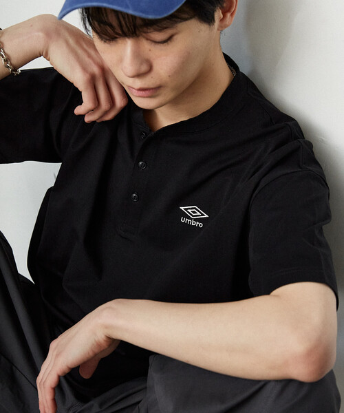 UMBRO(アンブロ)の「UMBRO × PUBLUX/アンブロ <吸水速乾>別注 プレーティング天竺ヘンリーネックTシャツ 限定展開(Tシャツ/カットソー・メンズ・チャコールグレー/ブラック/ライトグレー/ホワイト・LARGE/MEDIUM)」の9枚目の写真