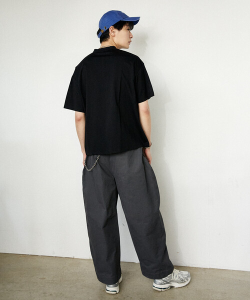 UMBRO(アンブロ)の「UMBRO × PUBLUX/アンブロ <吸水速乾>別注 プレーティング天竺ヘンリーネックTシャツ 限定展開(Tシャツ/カットソー・メンズ・チャコールグレー/ブラック/ライトグレー/ホワイト・LARGE/MEDIUM)」の13枚目の写真