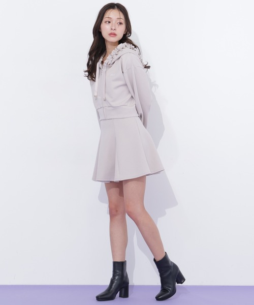 JILL by JILL STUART(ジルバイジルスチュアート)の「ダイバーセットアップ ミニスカパン(スカート・レディース・ブラック/ベージュ/グレー・FREE)」の16枚目の写真