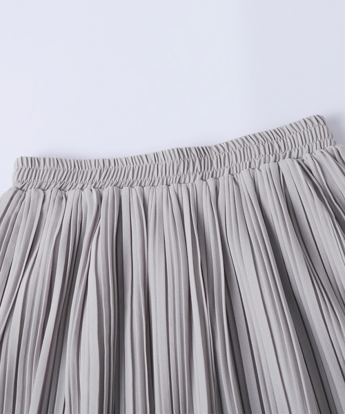 SUGAR BISKET（シュガービスケット）の「フレアプリーツスカート（スカート・レディース・ライトグレー/ホワイト/ブラック/モカ・フリー）」の5枚目の写真