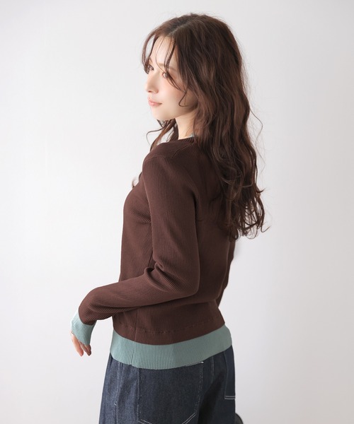 La-gemme(ラジェム)の「バイカラーリブニットトップス(ニット/セーター・レディース・ブラウン/ライトグレー/ネイビー/ベージュ・フリー)」の9枚目の写真