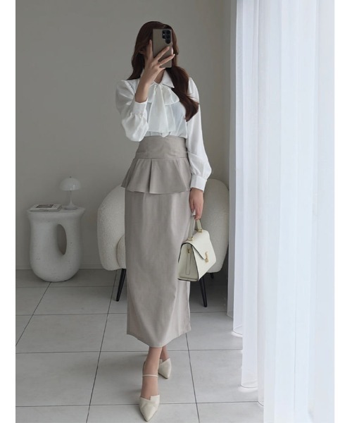 fifth（フィフス）の「取り外し可能リボンタイ付き長袖ブラウス（シャツ/ブラウス・レディース・パープル/ホワイト/グレイッシュベージュ・M）」の7枚目の写真