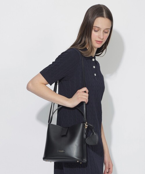 BLUE LABEL CRESTBRIDGE(ブルーレーベルクレストブリッジ)の「【WEB限定】ハートカットバッグ(ショルダーバッグ・レディース・ブラック・FREE)」の8枚目の写真