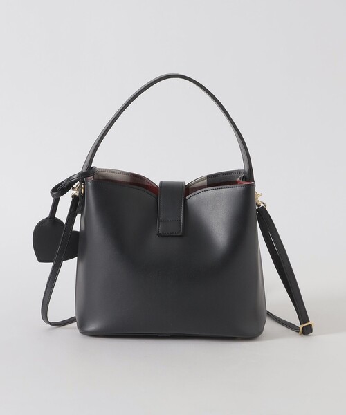 BLUE LABEL CRESTBRIDGE(ブルーレーベルクレストブリッジ)の「【WEB限定】ハートカットバッグ(ショルダーバッグ・レディース・ブラック・FREE)」の6枚目の写真