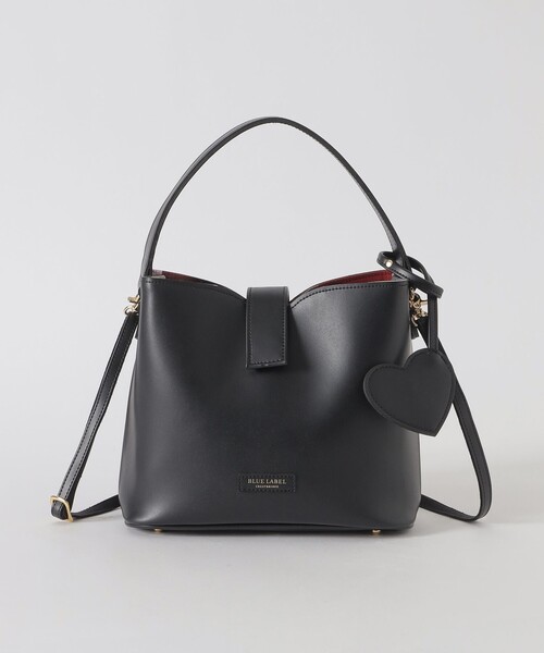 BLUE LABEL CRESTBRIDGE(ブルーレーベルクレストブリッジ)の「【WEB限定】ハートカットバッグ(ショルダーバッグ・レディース・ブラック・FREE)」の2枚目の写真