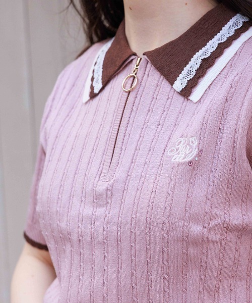axes femme(アクシーズファム)の「刺繍入りジップニットポロ(ニット/セーター・レディース・イエロー/ピンク/グレイッシュベージュ/レッド/ブラック・FREE)」の12枚目の写真