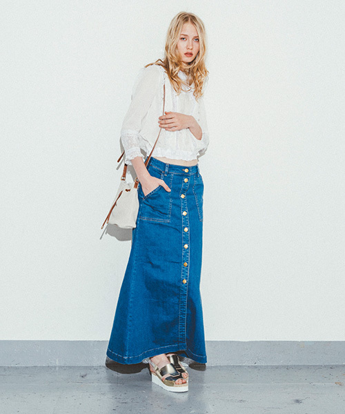 Omekashi（オメカシ）の「【Omekashi】デニムロングスカート（デニムスカート・レディース・オフホワイト/ブルー/ネイビー・2/1）」の6枚目の写真