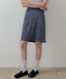 REORG（リオルグ）の「BATD SATIN MIDI SKIRT VERY PERI（スカート）」