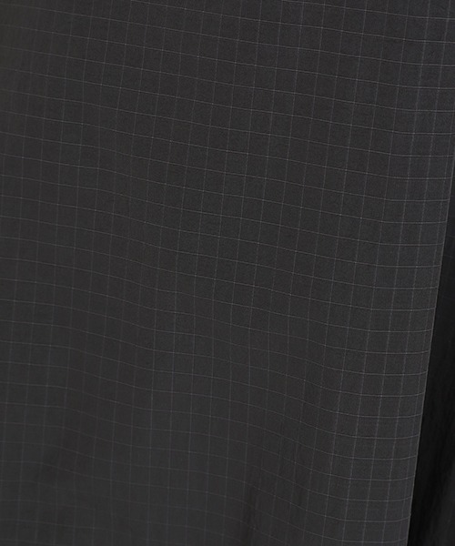 GOLDWIN（ゴールドウィン）の「Goldwin / ゴールドウイン：別注 Dope Dyed Rip-stop Hooded Jacket：ONLYARK-1-2518[PIE]（ナイロンジャケット・メンズ・グレー系その他・3/2/1）」の11枚目の写真