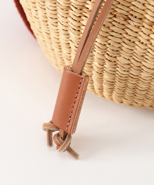 IENA（イエナ）の「MUUN/ムーニュ  MINI ORBI バッグ MORB_COT_NRUEC（ハンドバッグ・レディース・キャメル・FREE）」の18枚目の写真