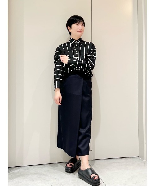 COLUMN(コラム)の「COLUMN / タックスカート<THE COLUMN>(スカート・レディース・ベージュ/ネイビー・36/38)」の11枚目の写真