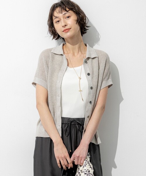 23区(ニジュウサンク)の「ピュアリネン ハーフスリーブ ポロニット(ニット/セーター・レディース・ベージュ系/オレンジ系/ブルー系・38)」の2枚目の写真