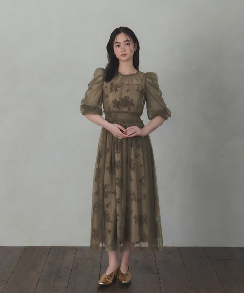 Rose of Sharon(ローズオブシャロン)の「シアーレイヤード花柄パフ袖ドレス(ドレス・レディース・ベージュ/ベージュ×ブラック/ブラック/ブルー・S/M)」の19枚目の写真