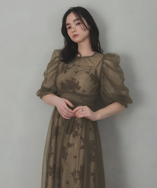 Rose of Sharon(ローズオブシャロン)の「シアーレイヤード花柄パフ袖ドレス(ドレス・レディース・ベージュ/ベージュ×ブラック/ブラック/ブルー・S/M)」の21枚目の写真