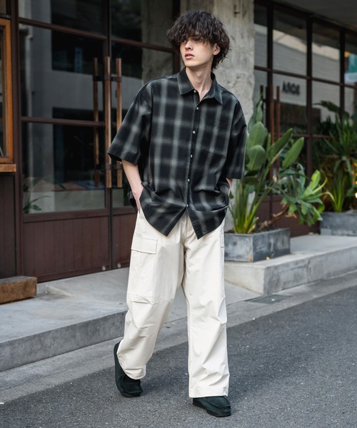 Rocky Monroe(ロッキーモンロー)の「裾ドローコード ミリタリーワイドカーゴパンツ(カーゴパンツ・メンズ・ベージュ/ブラウン/オフホワイト/ブラック/カーキ・M/L/XL)」の11枚目の写真
