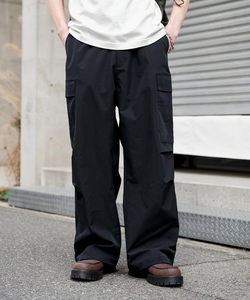 Rocky Monroe(ロッキーモンロー)の「裾ドローコード ミリタリーワイドカーゴパンツ(カーゴパンツ・メンズ・ベージュ/ブラウン/オフホワイト/ブラック/カーキ・M/L/XL)」の8枚目の写真