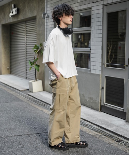 Rocky Monroe(ロッキーモンロー)の「裾ドローコード ミリタリーワイドカーゴパンツ(カーゴパンツ・メンズ・ベージュ/ブラウン/オフホワイト/ブラック/カーキ・M/L/XL)」の18枚目の写真