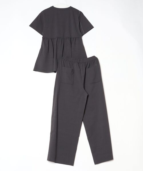 THOUSAND MILE（サウザンドマイル）の「THOUSAND MILE/サウザンドマイル　ギャザーウエストTEE＆ワイドパンツ セットアップ　GATHERED WAIST TEE&WIDE PANTS SET（セットアップ・レディース・ブラック/ブラウン/ホワイト×ブラック・FREE）」の4枚目の写真