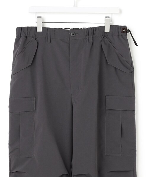 J.PRESS YORK STREET（ジェイプレスヨークストリート）の「【UNISEX】リップストップ カーゴパンツ（その他パンツ・メンズ・カーキ系/グレー系・SMALL/MEDIUM/LARGE）」の10枚目の写真