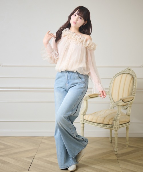 Anely（アネリー）の「オフショルダー バルーン デザイン シアー トップス（シャツ/ブラウス・レディース・アイボリー/ベージュ・FREE）」の5枚目の写真