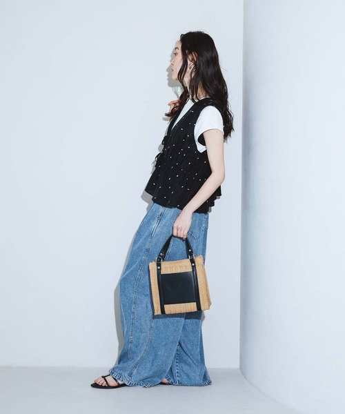 LAKOLE(ラコレ)の「スクエアフェイクレザー2WAYショルダーバッグ / 633907(ショルダーバッグ・レディース・オフホワイト/その他9/ナチュラル/グレー・FREE)」の10枚目の写真