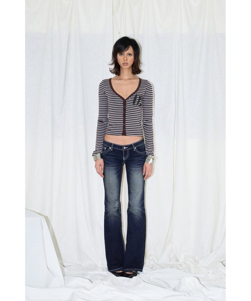 EYEER(イワイイアル)の「CLASSIC LOW RISE BOOTS-CUT DENIM PANTS(デニムパンツ・レディース・ブルー・MEDIUM/SMALL)」の3枚目の写真