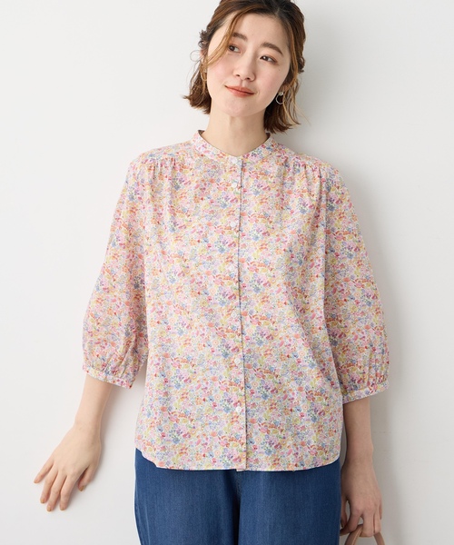 Petit Honfleur(プチオンフルール)の「【Liberty】リバティプリントスタンドカラーシャツ(シャツ/ブラウス・レディース・ネイビー/ピンク/サックスブルー/ブルー・9号/11号)」の7枚目の写真