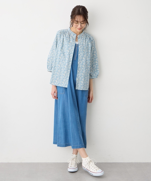 Petit Honfleur(プチオンフルール)の「【Liberty】リバティプリントスタンドカラーシャツ(シャツ/ブラウス・レディース・ネイビー/ピンク/サックスブルー/ブルー・9号/11号)」の14枚目の写真