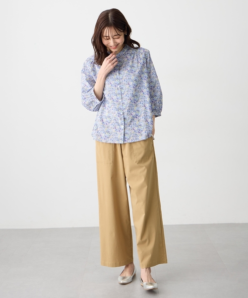 Petit Honfleur(プチオンフルール)の「【Liberty】リバティプリントスタンドカラーシャツ(シャツ/ブラウス・レディース・ネイビー/ピンク/サックスブルー/ブルー・9号/11号)」の16枚目の写真