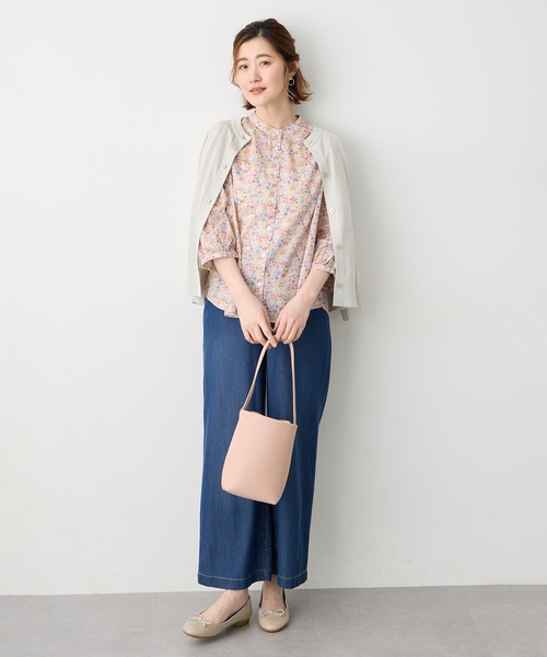 Petit Honfleur(プチオンフルール)の「【Liberty】リバティプリントスタンドカラーシャツ(シャツ/ブラウス・レディース・ネイビー/ピンク/サックスブルー/ブルー・9号/11号)」の19枚目の写真