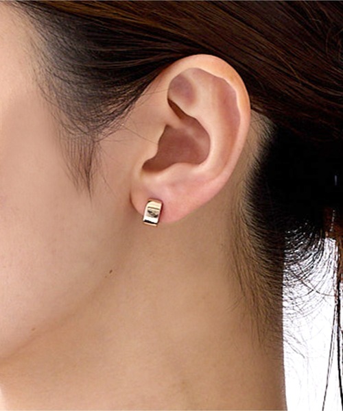CALIN STANDARD(カリンスタンダード)の「◆金属アレルギー対応◆◆made in japan◆【痛くない】【落ちにくい】【ストレスフリーな着け心地】ワイドプレーン ミニループフィットイヤリング(イヤリング・レディース・ピンクゴールド/ゴールド/シルバー・FREE)」の13枚目の写真