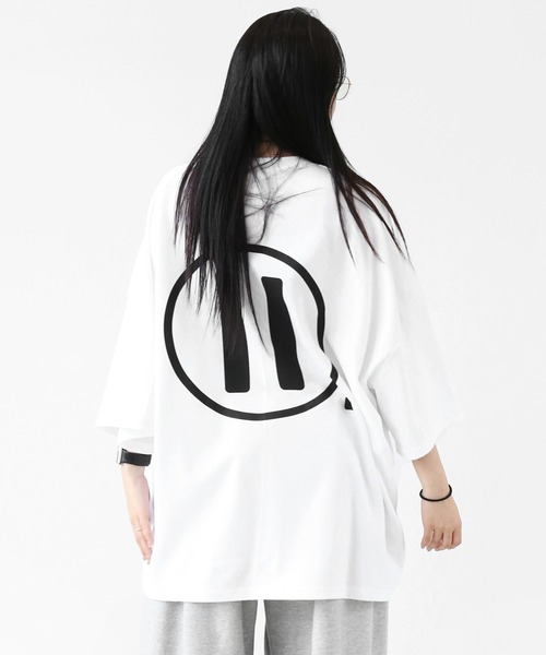 minsobi(ミンソビ)の「インパクトグラフィティ ビッグシルエット半袖T ユニセックス(Tシャツ/カットソー・メンズ・ホワイト/ブラック・FREE)」の2枚目の写真