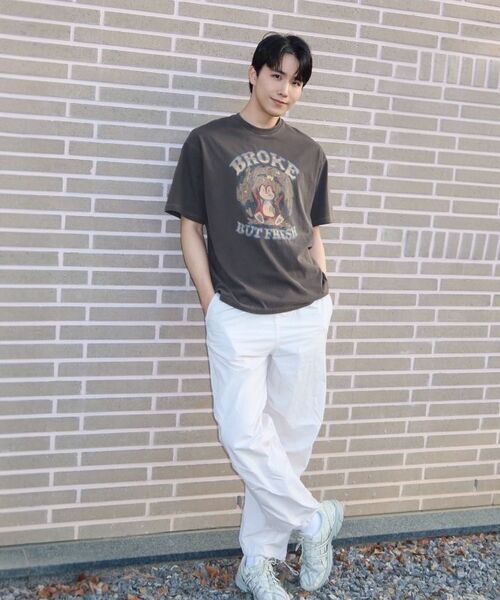 GAKKAI UNIONS(ガッカイユニオンズ)の「ドーナツペンギンピグメント半袖Tシャツブラウン(Tシャツ/カットソー・レディース・その他・MEDIUM/LARGE)」の8枚目の写真