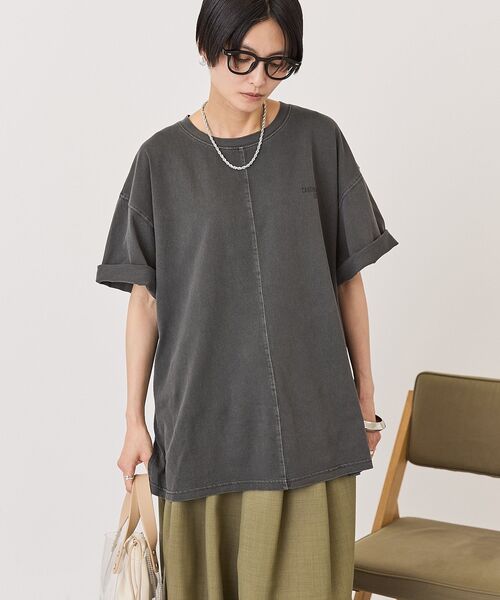 AMERICAN HOLIC(アメリカンホリック)の「バックロゴルーズTシャツ(Tシャツ/カットソー・レディース・チャコールグレー/オフホワイト/ベージュ・FREE)」の16枚目の写真