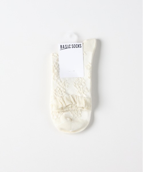 Right-on（ライトオン）の「BASIC SOCKS(ベーシックソックス)花柄ジャガードソックス（ソックス/靴下・レディース・ブルー/ブラック/オフホワイト・フリー）」の5枚目の写真