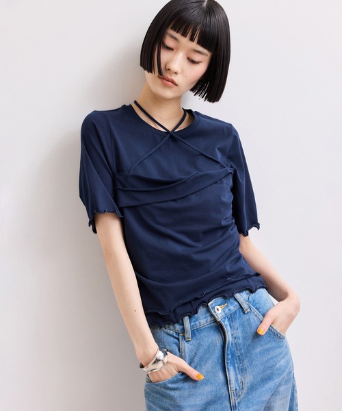 ADAM ET ROPE'(アダムエロペ)の「【WEB限定】ベアトップレイヤードカットソー(Tシャツ/カットソー・レディース・ダークブラウン/ホワイト/ネイビー・FREE)」の11枚目の写真