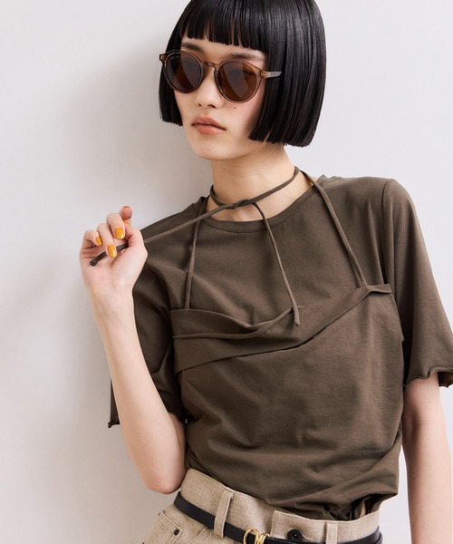 ADAM ET ROPE'(アダムエロペ)の「【WEB限定】ベアトップレイヤードカットソー(Tシャツ/カットソー・レディース・ダークブラウン/ホワイト/ネイビー・FREE)」の14枚目の写真