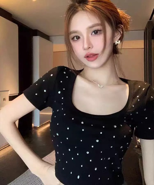 WESTSEA(ウエストシー)の「ラインストーン スクエアネック クロップド丈 半袖Tシャツ(Tシャツ/カットソー・レディース・ブラック/ホワイト・M/L)」の12枚目の写真