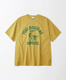 OUTSTANDING（アウトスタンディング）の「MIL SERIES TEE(FORT DOUGLAS)_MUSTARD（Tシャツ/カットソー）」