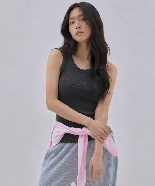 SAYUU(サユ)の「ソフトワッフルスリーブレスメランジチャコール(Tシャツ/カットソー・レディース・チャコール・FREE)」の3枚目の写真