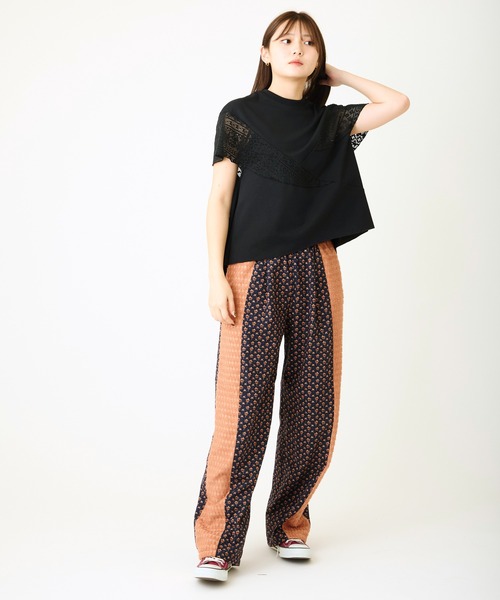 AVIE（アビィ）の「レ―スミックスデザインTEE（Tシャツ/カットソー・レディース・ブラック/チャコールグレー・38）」の7枚目の写真