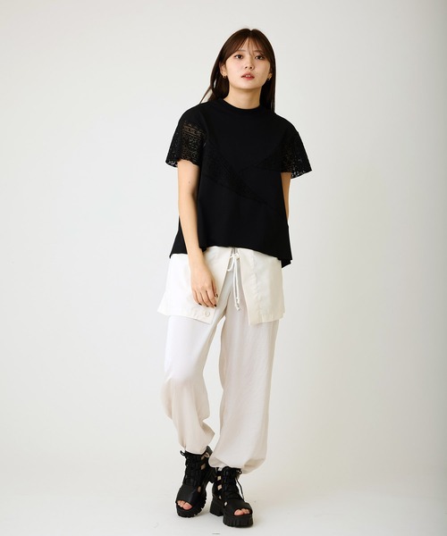 AVIE（アビィ）の「レ―スミックスデザインTEE（Tシャツ/カットソー・レディース・ブラック/チャコールグレー・38）」の12枚目の写真