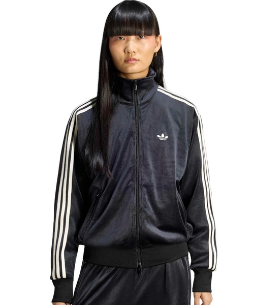 adidas(アディダス)の「adidas FIREBIRD VELOUR TRACK TOP / アディダス ファイヤーバード ベロア トラックトップ(その他アウター・レディース・ブラック・L/M/S/XL)」の1枚目の写真